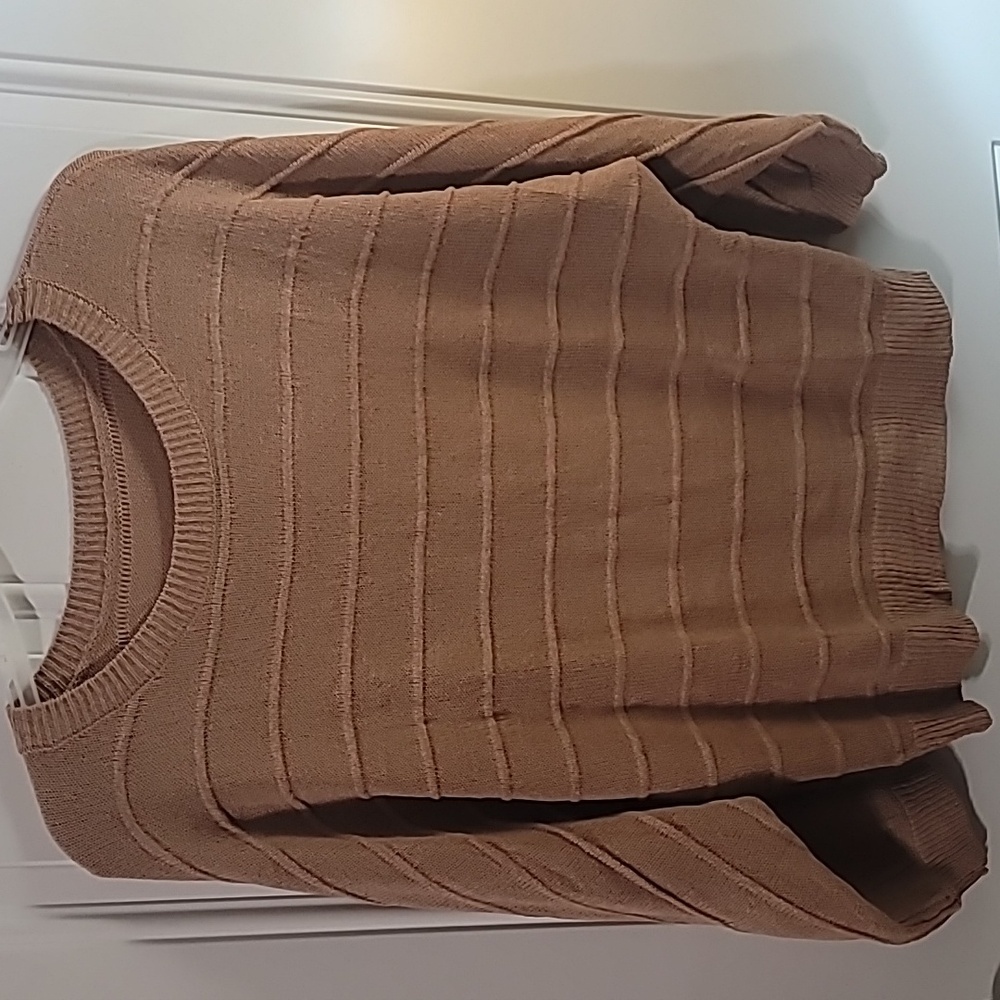 Oversized Light Sweater - Picture 4 of 10